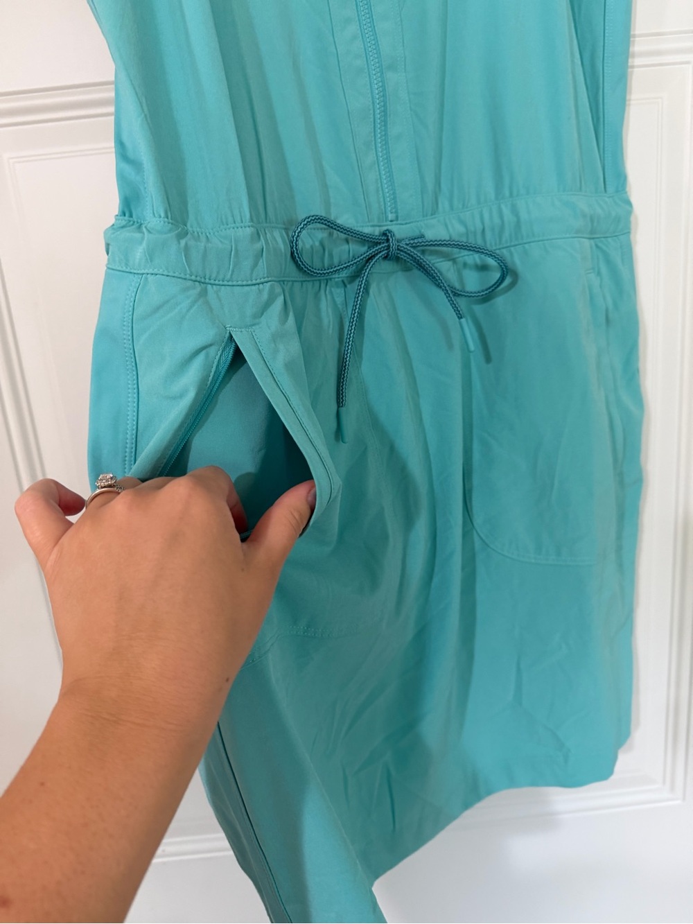 Athleta Expedition Women's Dress Short Mini Jersey Pockets Sleeveless 4 Blue - Picture 4 of 6